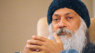 Yoga a Trento - Saggi Contemporanei - Osho Rajneesh 02